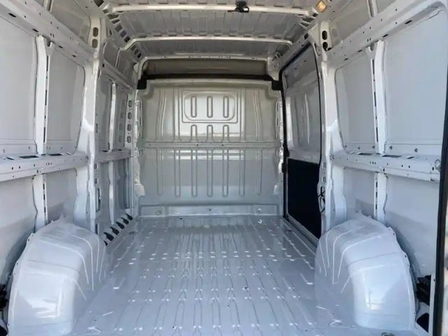 Peugeot Boxer fgn tole 3.3 t l2h2 140 s&amp;s bvm6 — photo 6