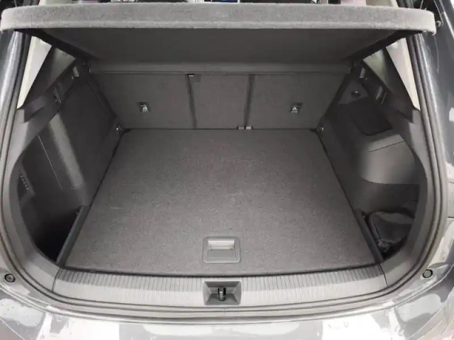Volkswagen Tiguan 1.5 ehybrid 204ch elegance dsg6 — photo 11