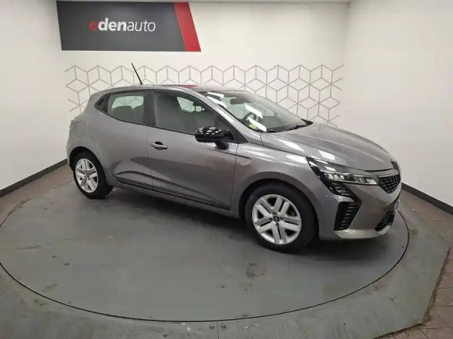 Renault Clio blue dci 100 ch gsr2 — photo 9