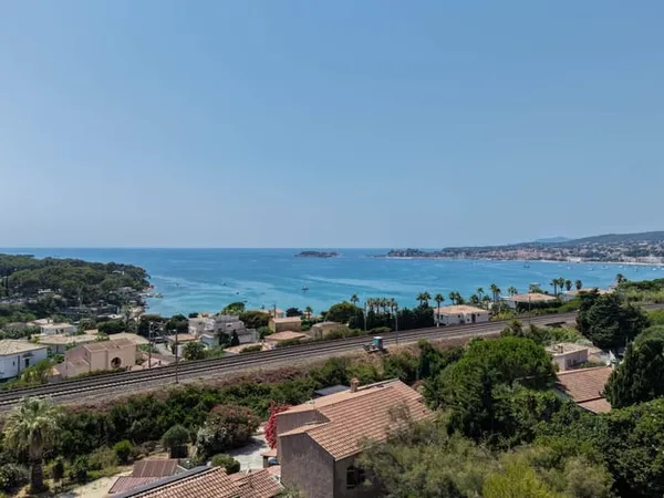 Maison 6 pièces 90 m²