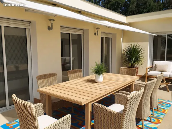 Haut de villa T3/T4 panneaux solaires