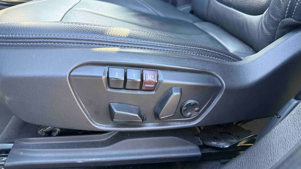 BMW X1 sDrive 18i 140 ch DKG7 — photo 31