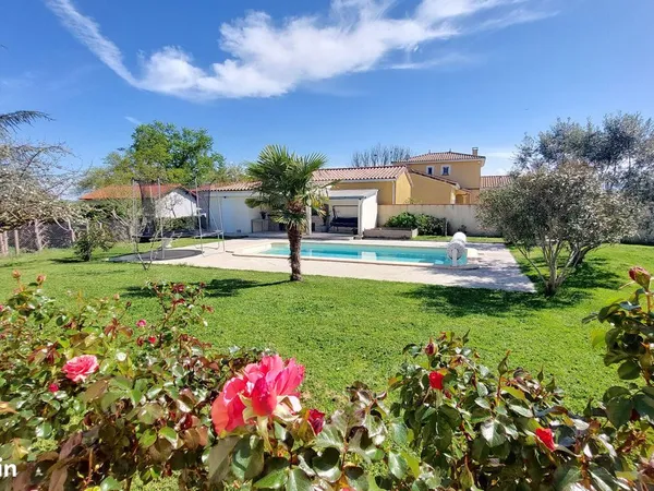 Villa 6 pièces 146 m²
