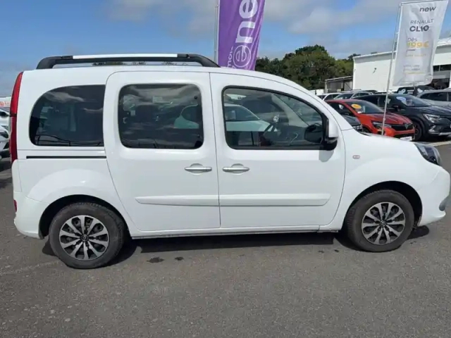 Renault Kangoo blue dci 95 — photo 16