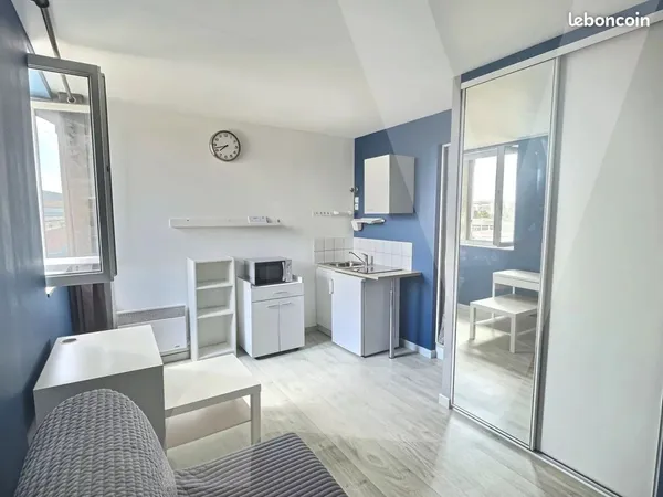 Studio 1 pièce 18 m²