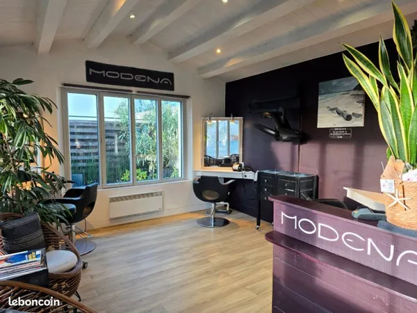 A vendre salon de coiffure st. Martin de re