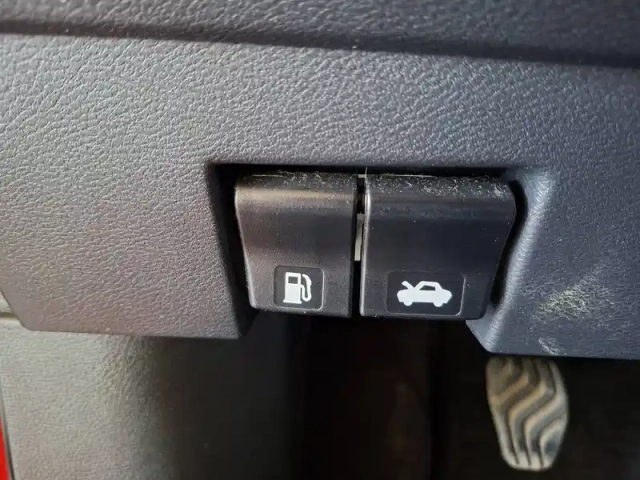 Nissan Micra ig-t 92 — photo 26