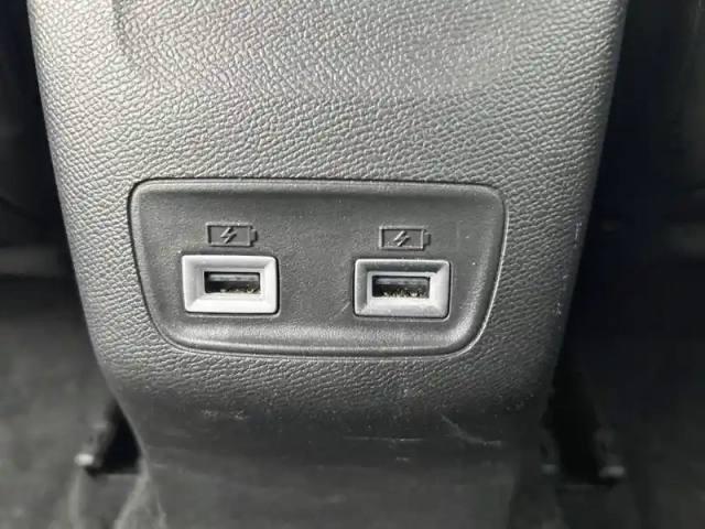 Peugeot 2008 puretech 130 s&amp;s eat8 — photo 15