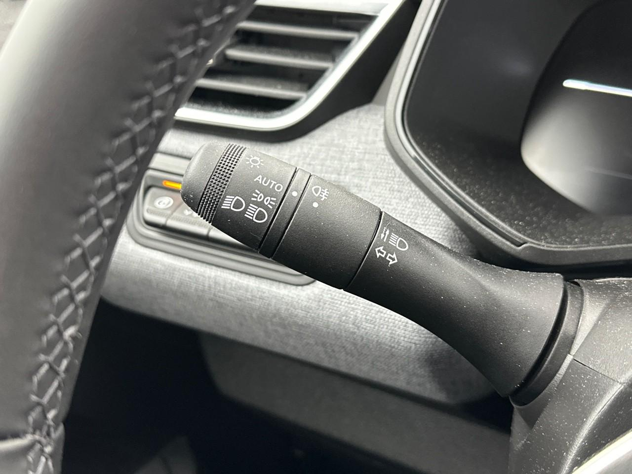 Renault Clio blue dci 100 ch gsr2 evolution — photo 17