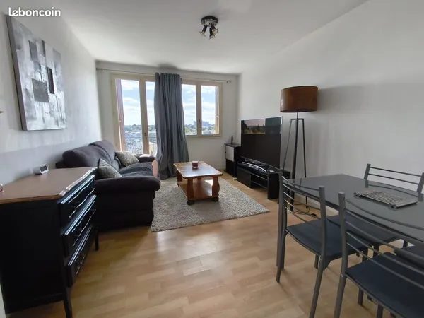 Appartement T2 Meublé Laval centre ville