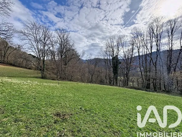 Terrain 995 m²