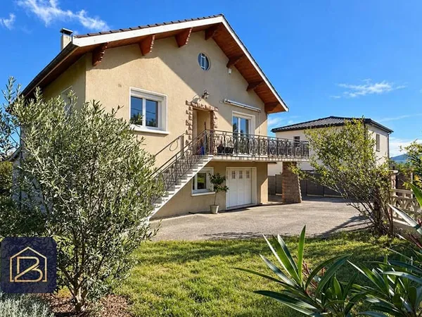Maison 5 pièces 94 m²