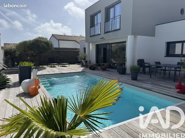 Maison 7 pièces 150 m²