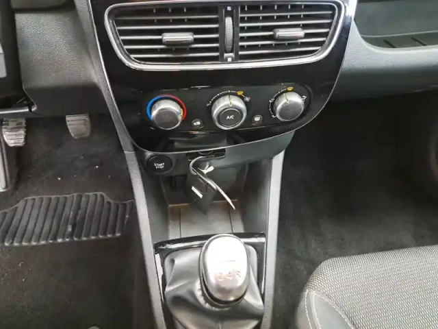 Renault Clio dci 75 e6c — photo 76