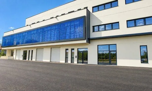 Bureau 82 m²