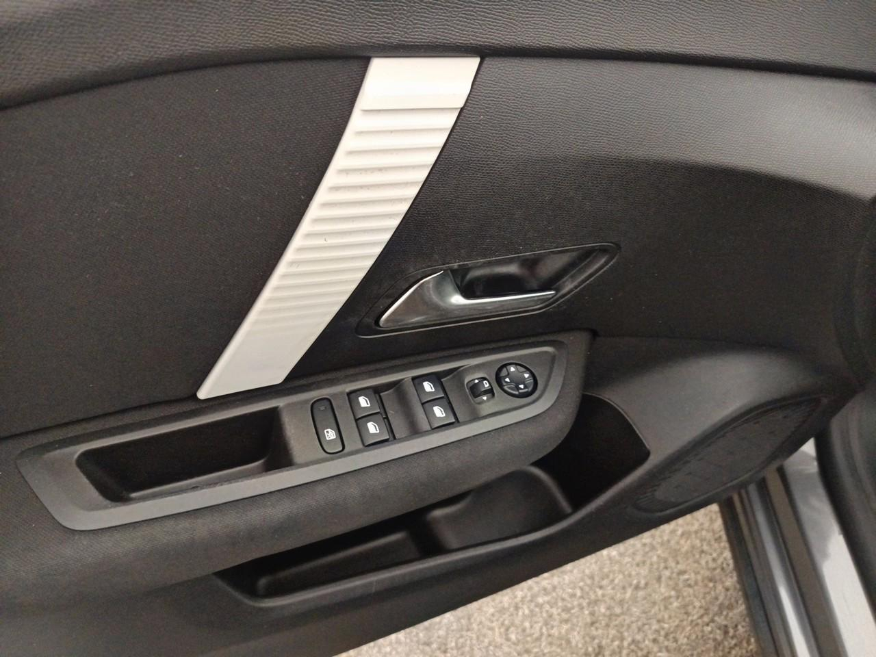 Citroën C4 bluehdi 110 s&s bvm6 live — photo 20
