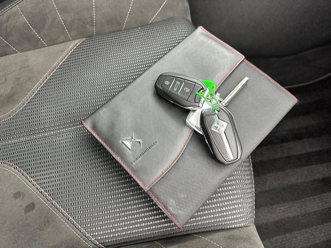 Ds Ds 4 puretech 130 eat8 performance line+ — photo 40