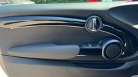 Mini Mini Cooper 136ch Edition Camden BVA7 — photo 41