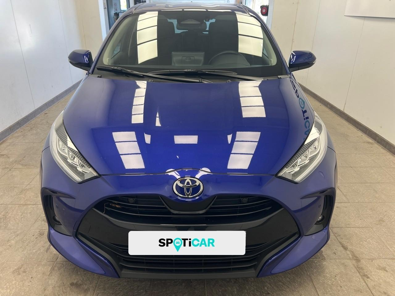 Toyota Yaris hybride 130h collection — photo 2
