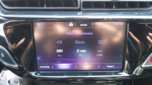 DS DS3 1.2 PureTech 130 - Sport Chic – 2018 – 87236 km – Essence – Boîte Manuelle — photo 12