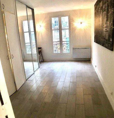 Studio 1 pièce 16 m²