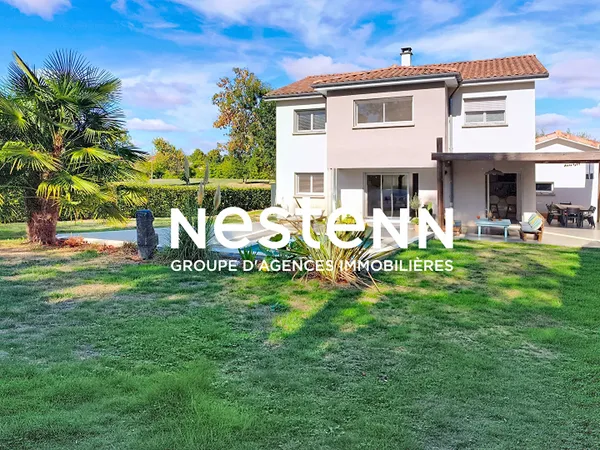 Magnifique Villa contemporaines 6 pièces avec piscine à La Chapelle de Guinchay
