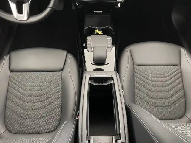 Mercedes Classe A 250 e 8g-dct — photo 29