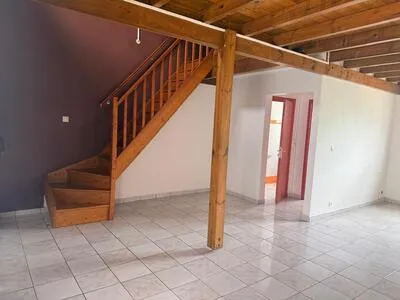 BOURG DE MORNE-A-L'EAU - DEUX APPARTEMENTS T3 A VENDRE