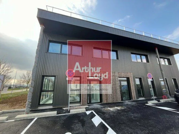Bureaux 184 m²