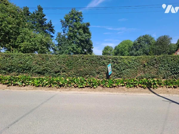 Terrain 1854 m²