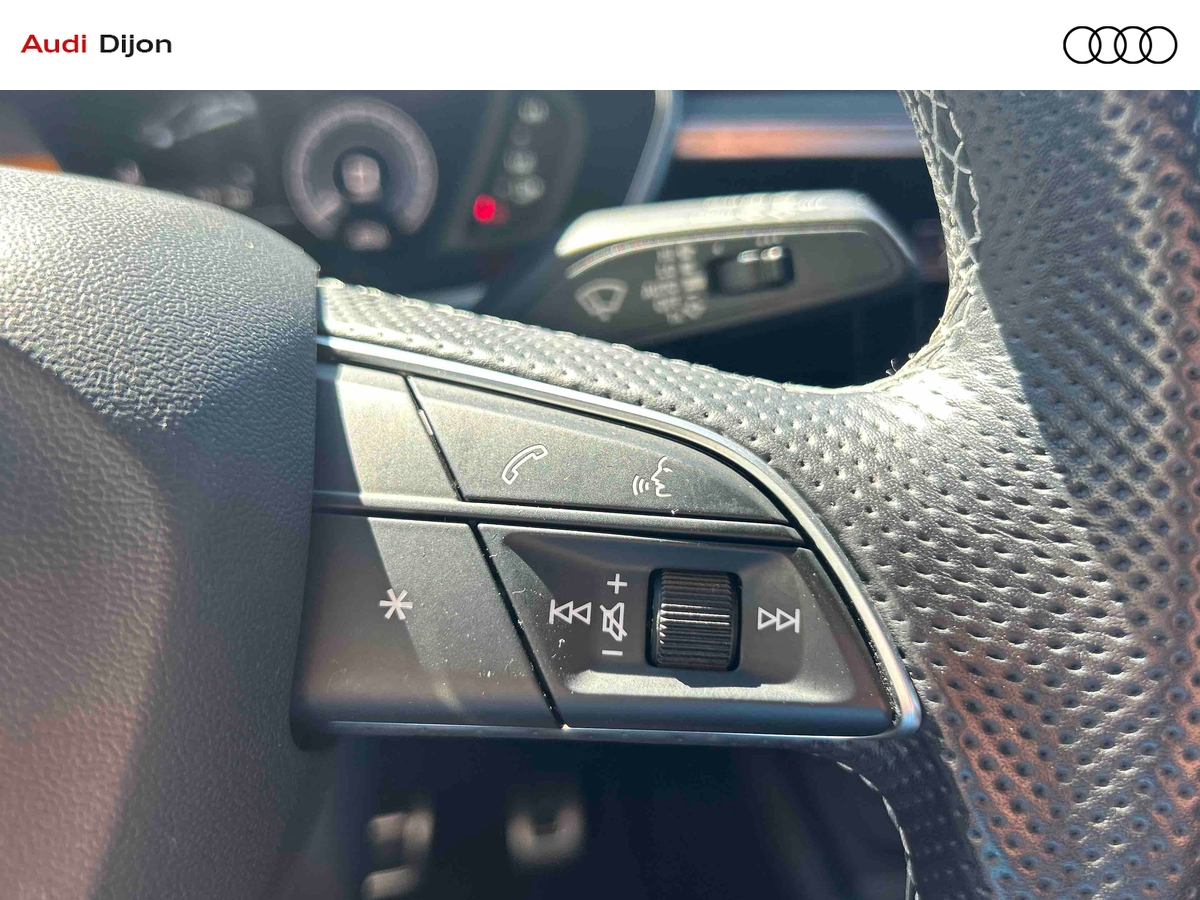 Audi Q3 45 TFSIe 245 ch S tronic 6 — photo 27