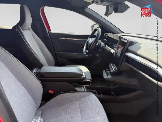 Renault Megane e-tech electric ev60 220ch techno super charge — photo 5