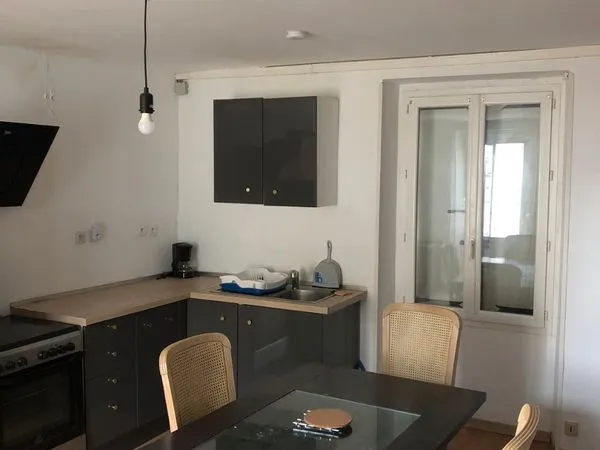 Immeuble 13 pièces 220 m²