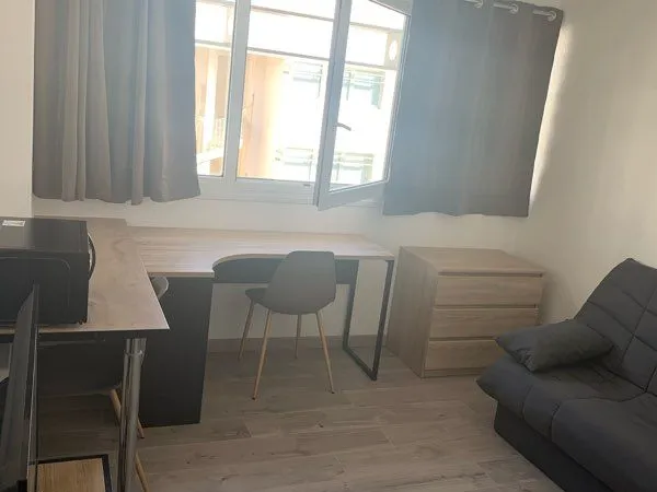 👉 Studio meublé ⭐️ Centre ville ⚡️ 18m2