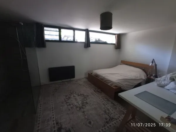 Loue chambre chez l'habitant dans maison 15m² - Colombes