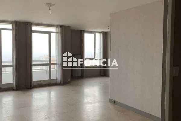Appartement 4 pièces 93 m²