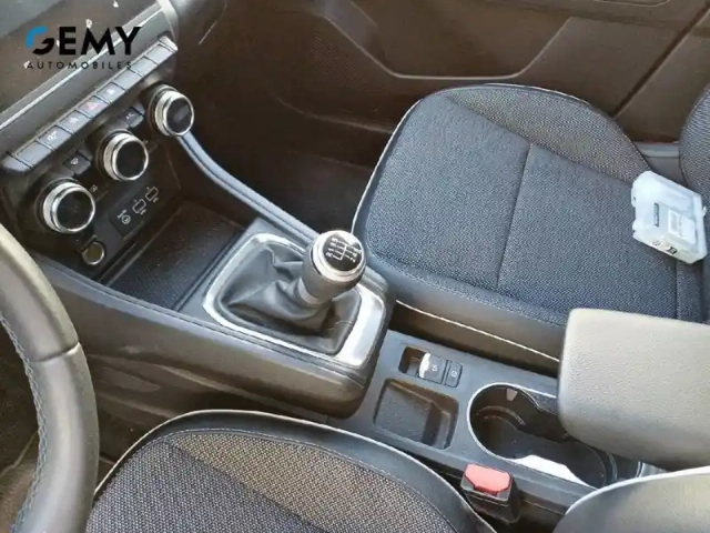 Renault Captur tce 90 — photo 12