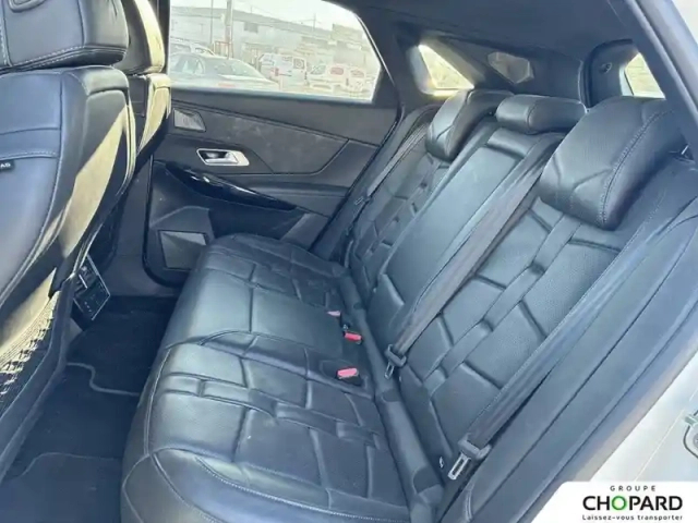 Ds Ds 7 ds7 crossback hybride e-tense 300 eat8 4x4 — photo 11