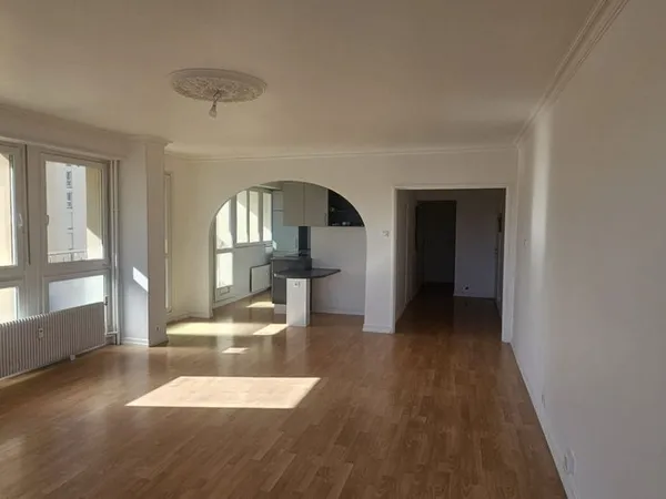 Appartement 2 pièces 65 m²