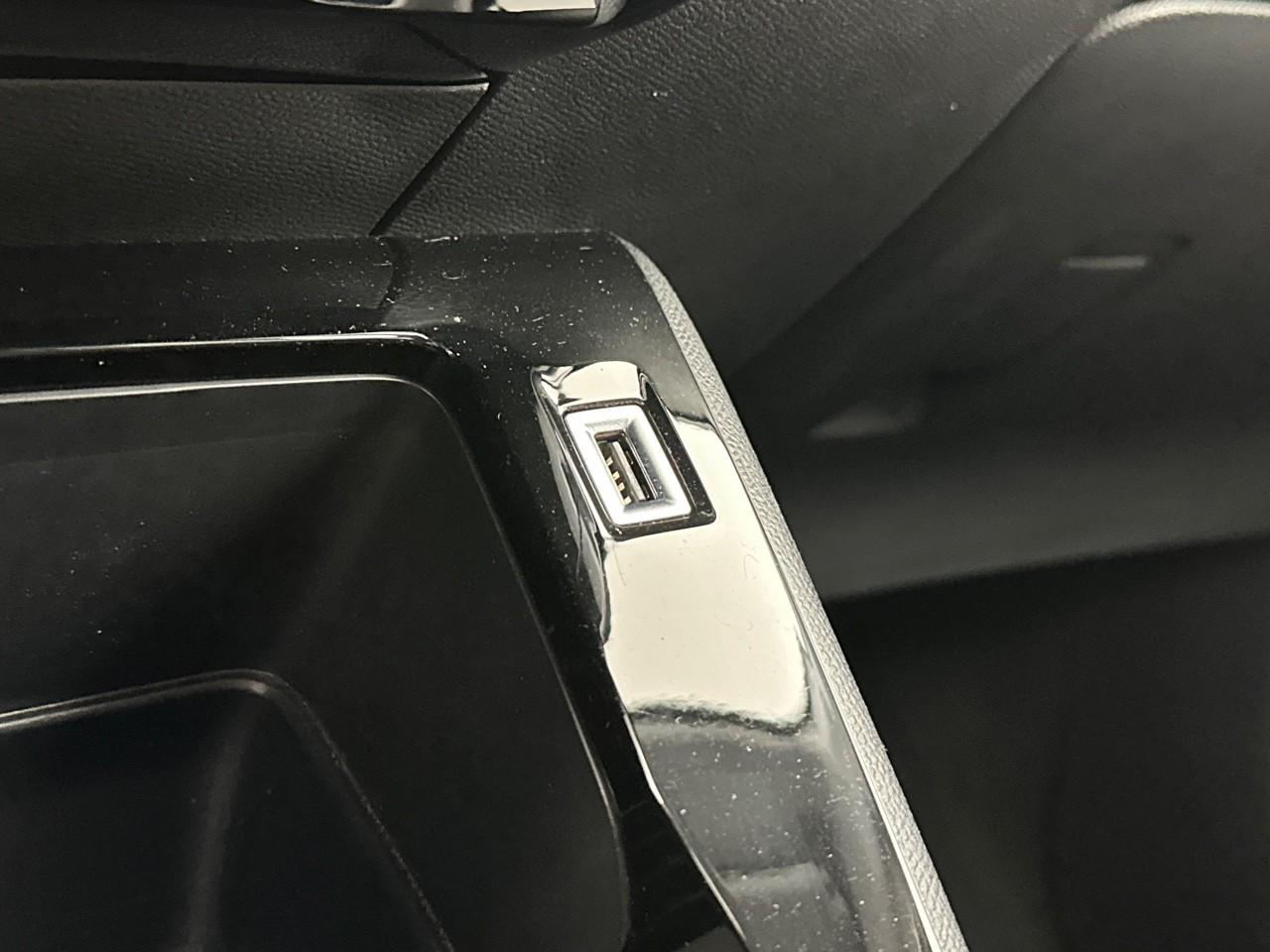 Peugeot 208 puretech 100 s&s bvm6 style — photo 27