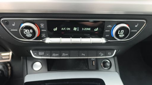 Audi Q5 2.0 TDI 204 Quattro Mild Hybrid S-Tronic 7 - S Line – 2022 – 34939 km – Hybride diesel – Boîte Automatique — photo 21