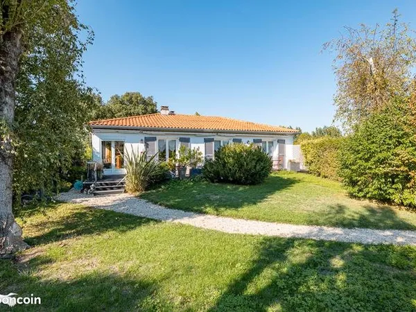 Pavillon 6 pièces 120 m²