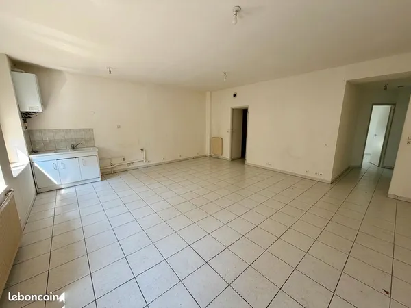 Grand appartement T4 de 102 m² à louer - Chevillon (15 min de Saint-Dizier)