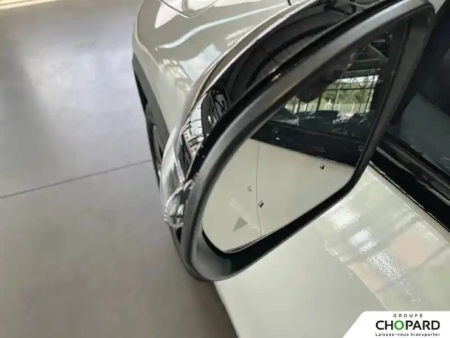 Mercedes Eqa 250+ — photo 19