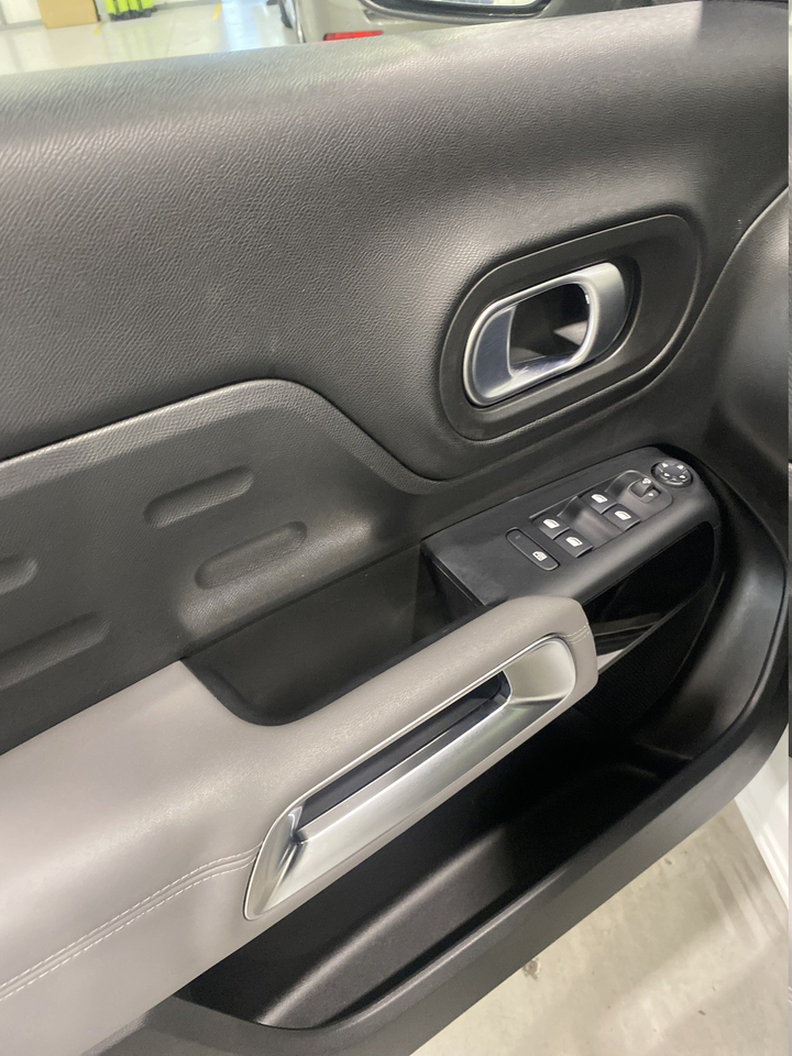 Citroën C5 Aircross — photo 46