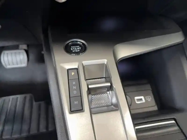 Peugeot 308 sw hybrid 145 e-dcs6 — photo 26