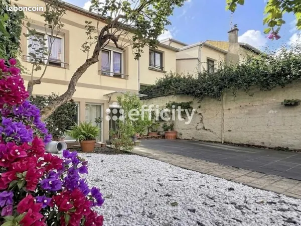 Maison de ville 5 pièces 147 m²