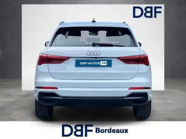 Audi Q3 35 tdi 150 ch s tronic 7 s line — photo 4