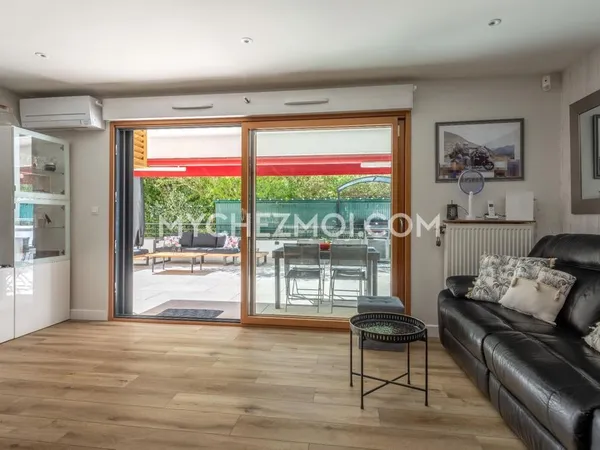Vends t3 - 68 m² - Francheville 69340