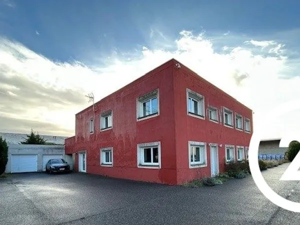 Bureaux 500 m²